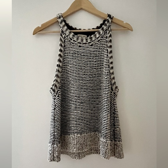 Silence + Noise Maria Sweater Tank in size L - Picture 2 of 12